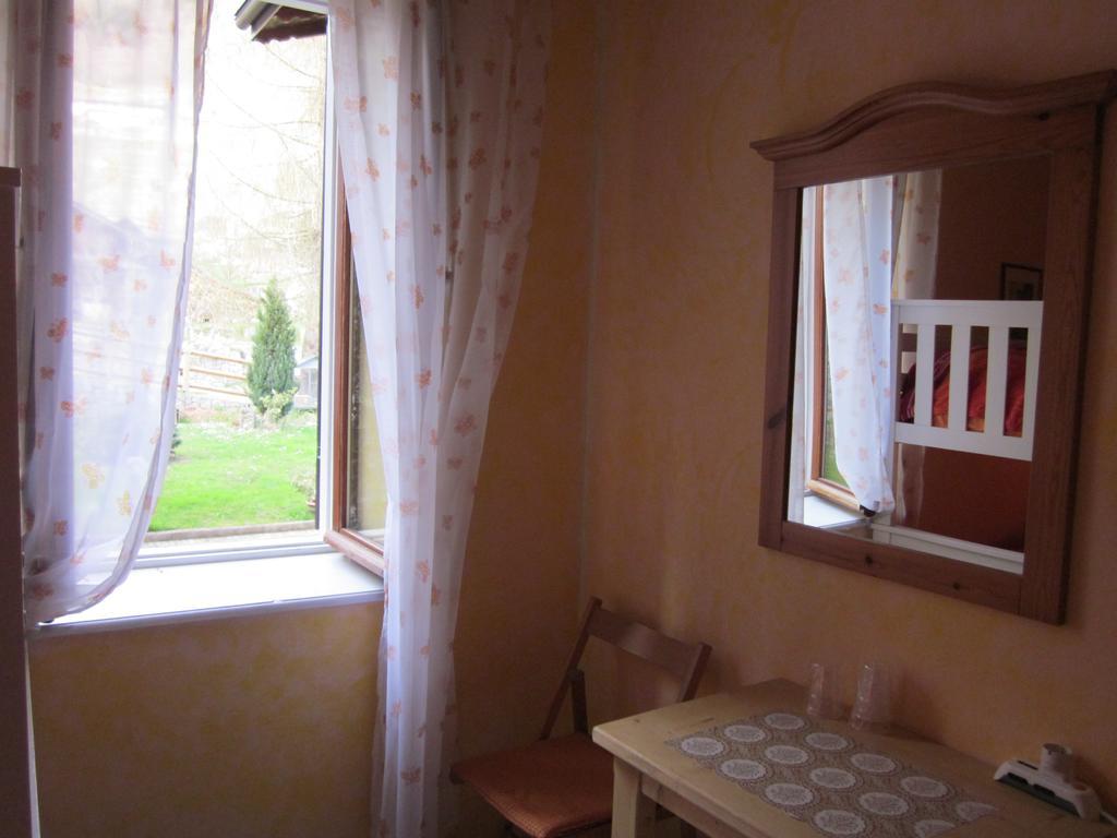 B&B Al Larice Strigno Bagian luar foto